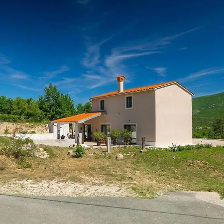 別荘 Des4u Kostrčani