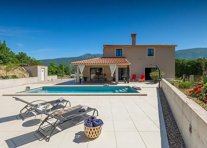 Des4u Ferienhaus Kostrcani