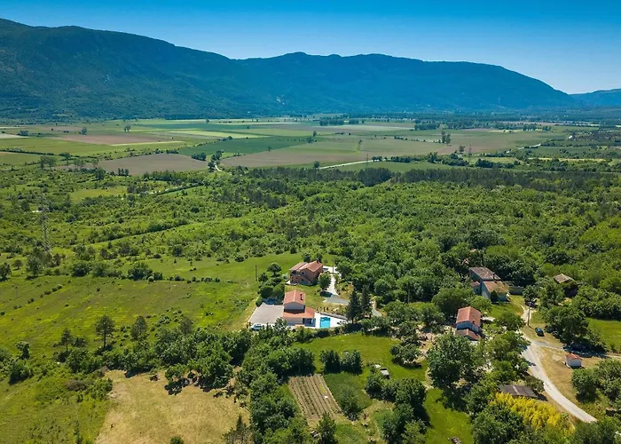 Ferienhaus Des4u Kostrcani