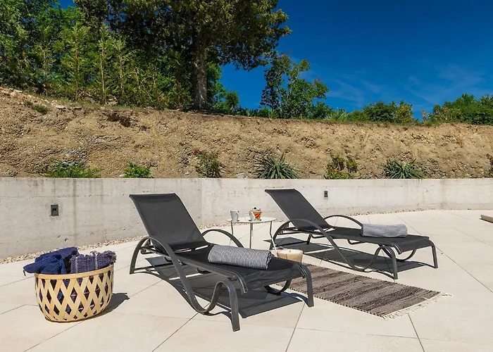 Ferienhaus Des4u Kostrcani